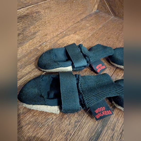 Muttluks, Woof Walkers Dog Boots with Leather Soles Itty Bitty & Silicone Boots - Picture 5 of 13